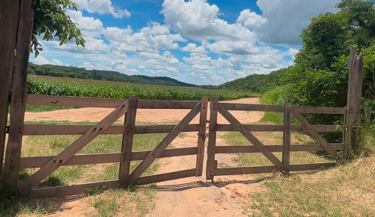 Emiten alerta migratoria contra el hijo del presidente...