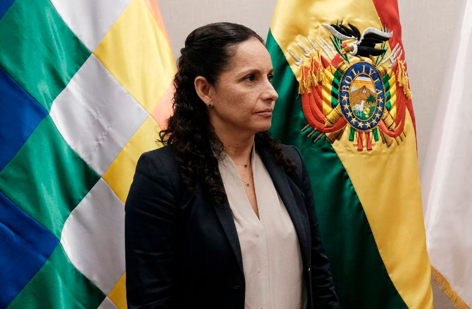 Renuncia la Presidenta de YPFB después de advertir una institución más deteriorada de lo previsto