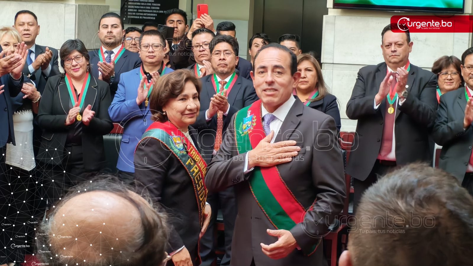 Dockweiler asume como alcalde de La Paz y promete una gestión basada en resultados
