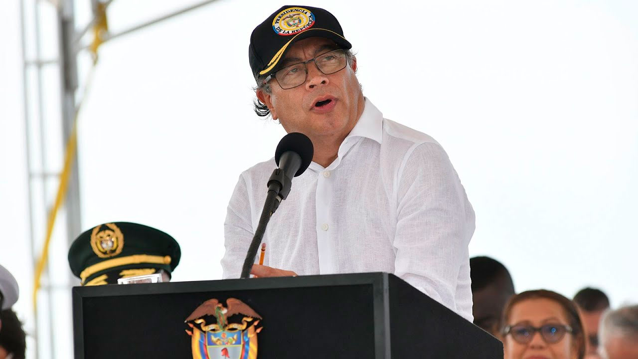Presidente de Colombia intercede por Evo y pide a EEUU que no ataque al expresidente