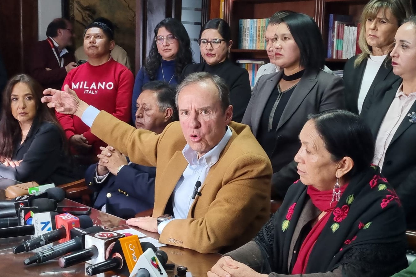 Tuto Quiroga advierte un vacío estatal y dice que “no se gobierna con retórica, sino tomando acciones”
